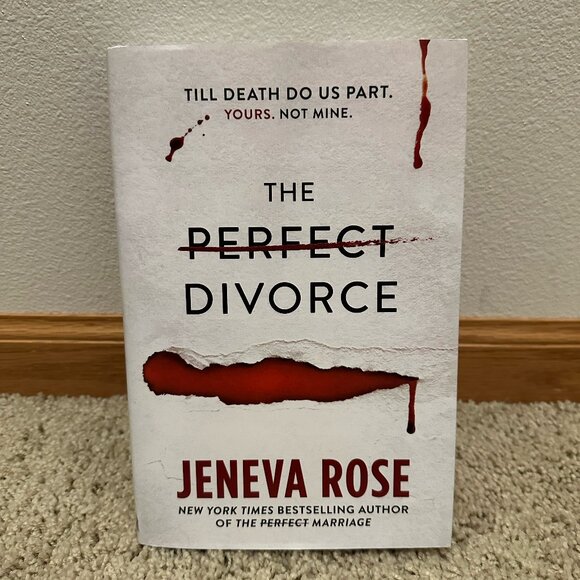 'The Perfect Divorce' Book - White and Red - Picture 1 of 4